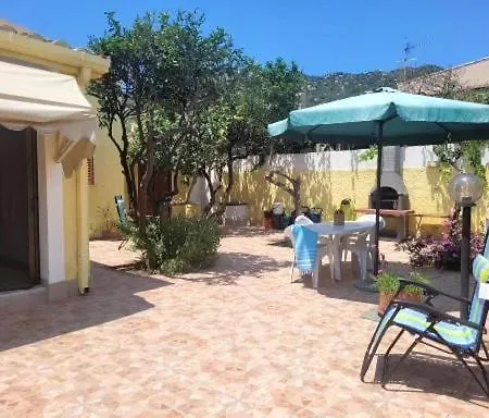 - Soluzione Indipendente A Pochi Passi Dal Mare * Solanas (Cagliari)