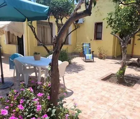 - Soluzione Indipendente A Pochi Passi Dal Mare Feriehus